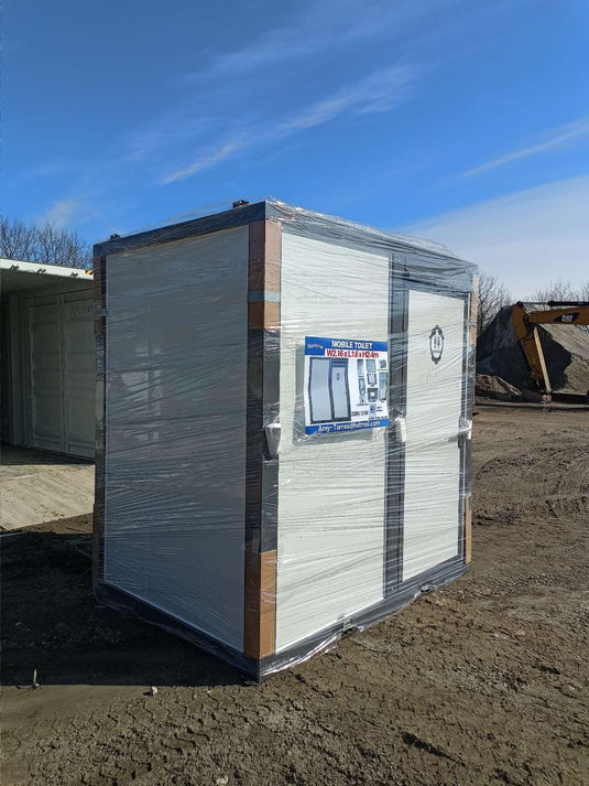 Bastone Portable Restroom with Showers-small